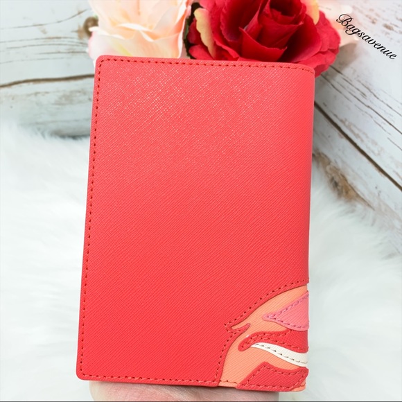 Kate spade take a walk on the wild side passport - Picture 3 of 4